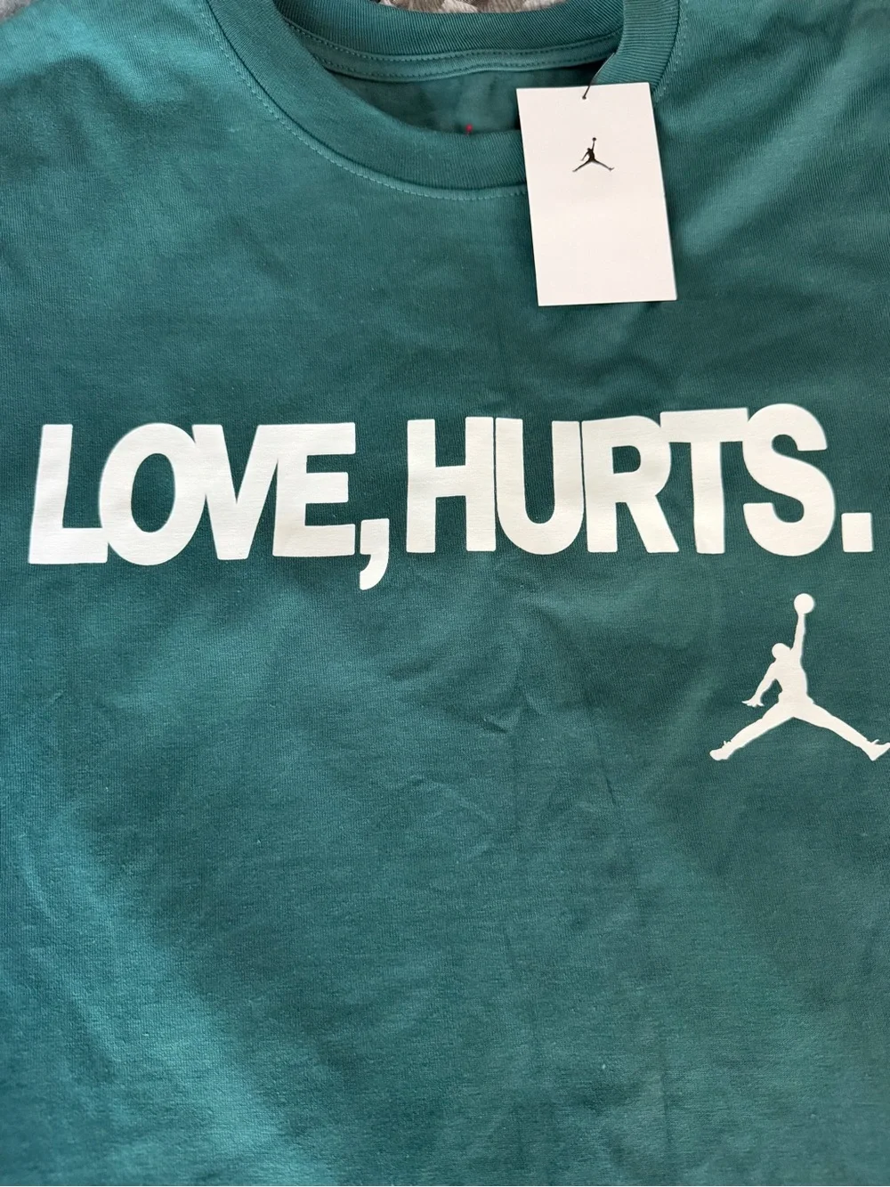 Philadelphia Eagles ‘LOVE, HURTS.' T shirt